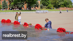 9 мая в Брестской крепости собрались брестчане и многочисленные гости города